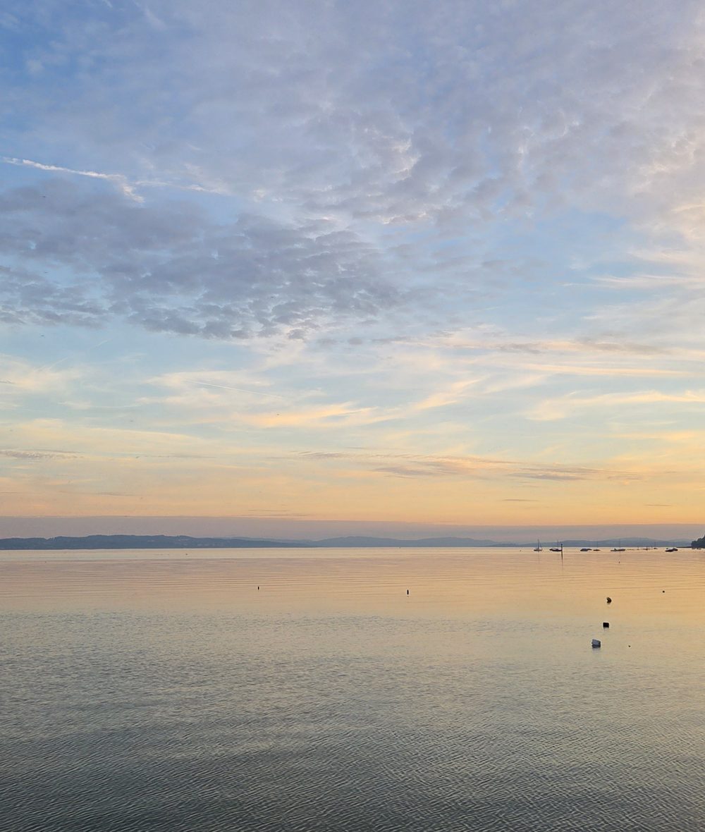 Ruhiger Bodensee bei Romanshorn